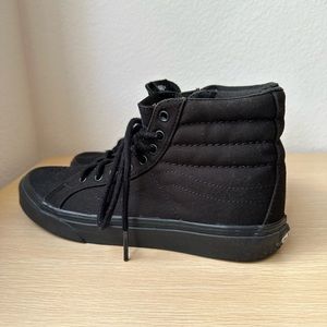 Vans Sk8-Hi High Top Tapered Shoe in black